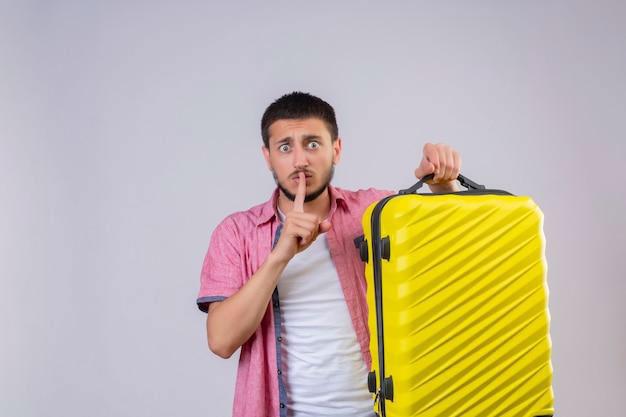Как узнать объем чемодана